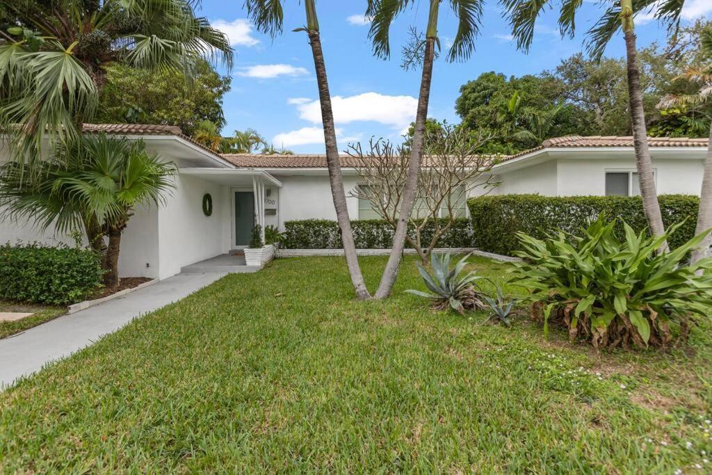 Modern Tropical Pool House North Miami Hot Tub Villa Luaran gambar